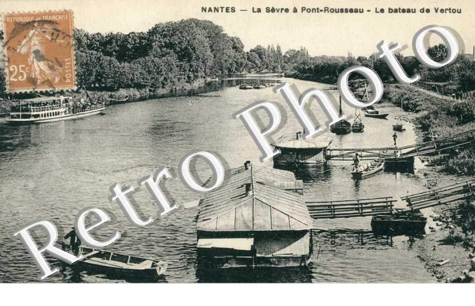 La Sevre a Pont Rousseau Le bateau de Vertou
