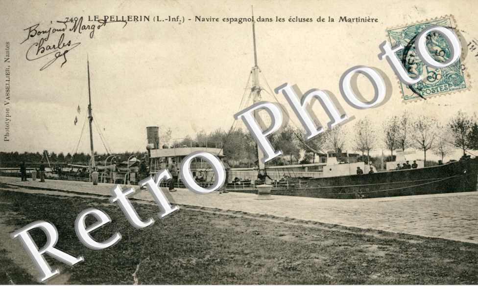 Navire espagnol dans les Ecluses de la Martiniere