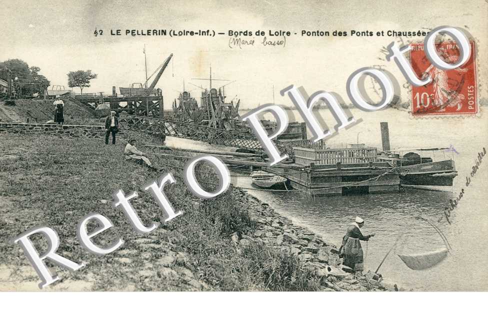Ponton des Ponts et Chaussees