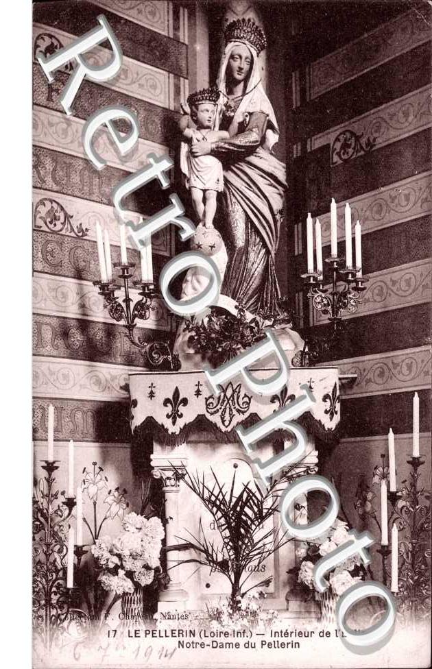 Interieur de l'eglise Notre Dame du Pellerin