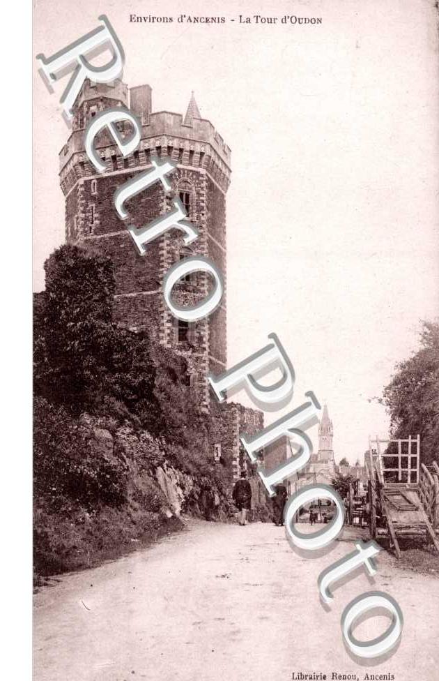la tour d'Oudon