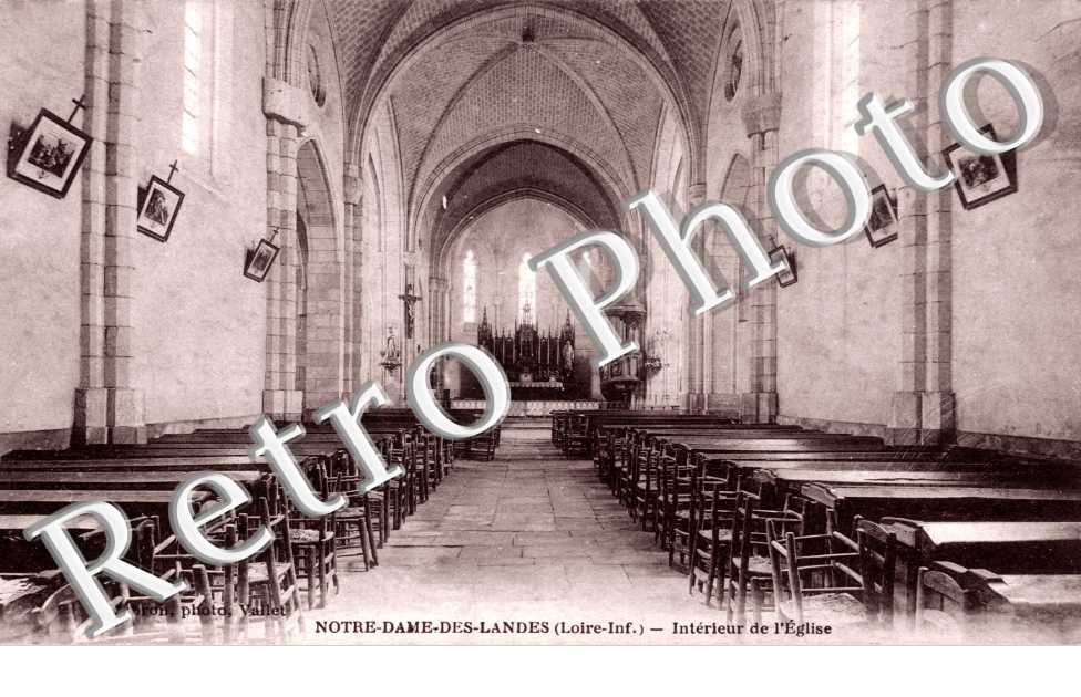 Interieur de l'eglise