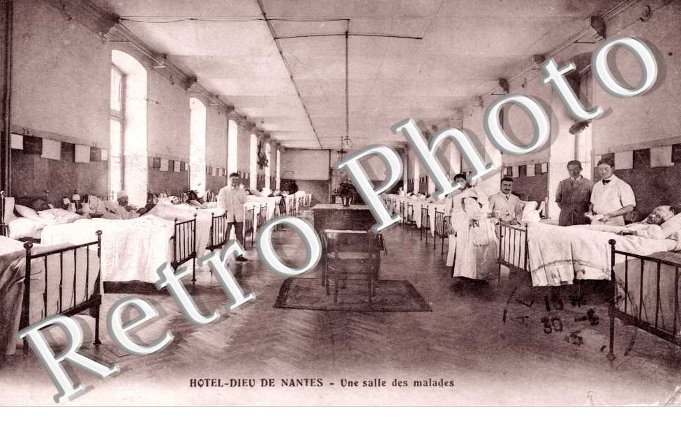 Hotel Dieu de nantes  Une salle des malades