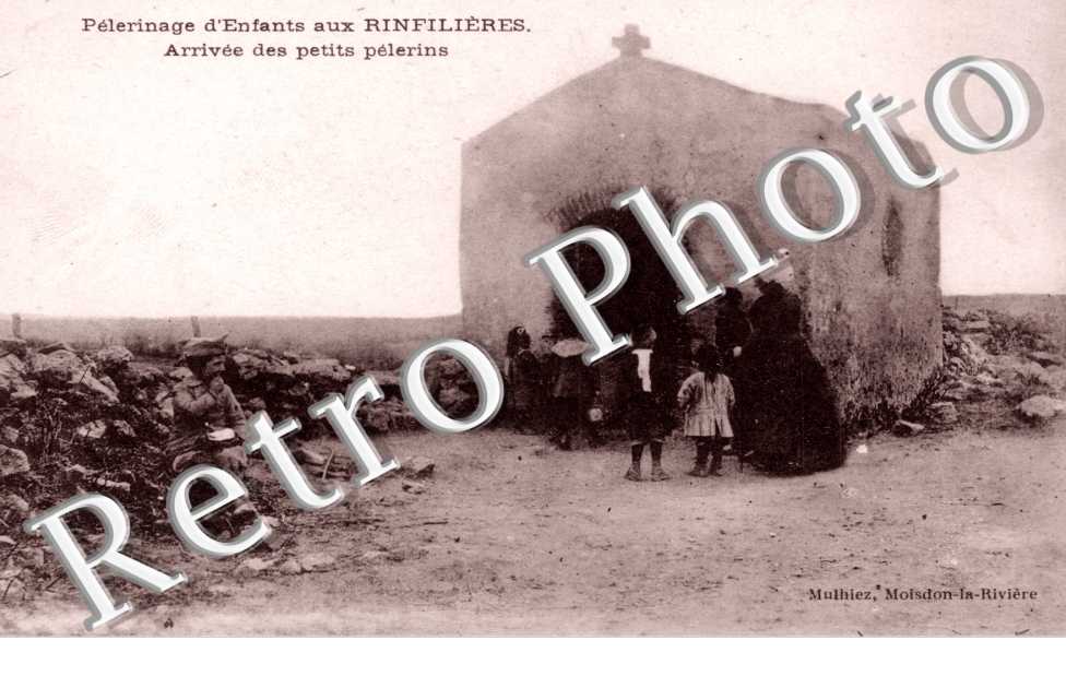 Pelerinage d'enfants aux Rinfilieres