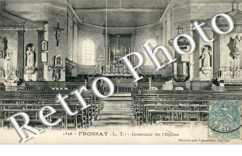 Interieur de l'eglise
