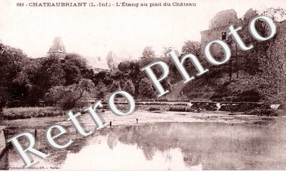 l'etang au pied du Vieux Chateau