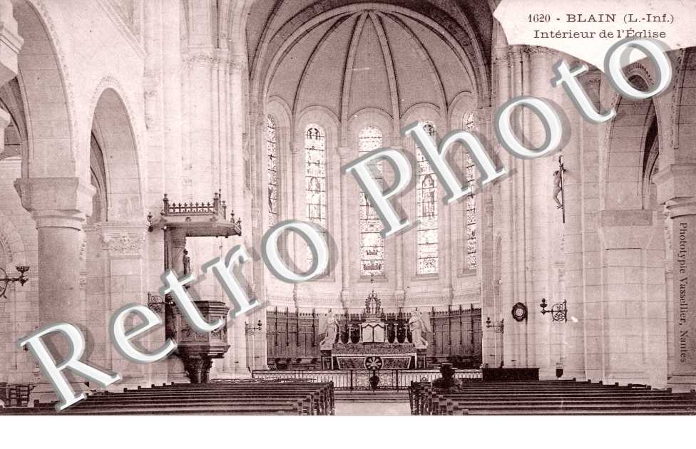 Interieur de l'Eglise