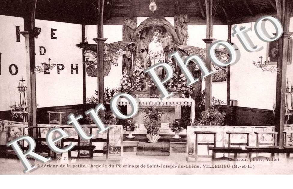 Interieur de la Petite Chapelle du Pelerinage de St Joseph du Chene