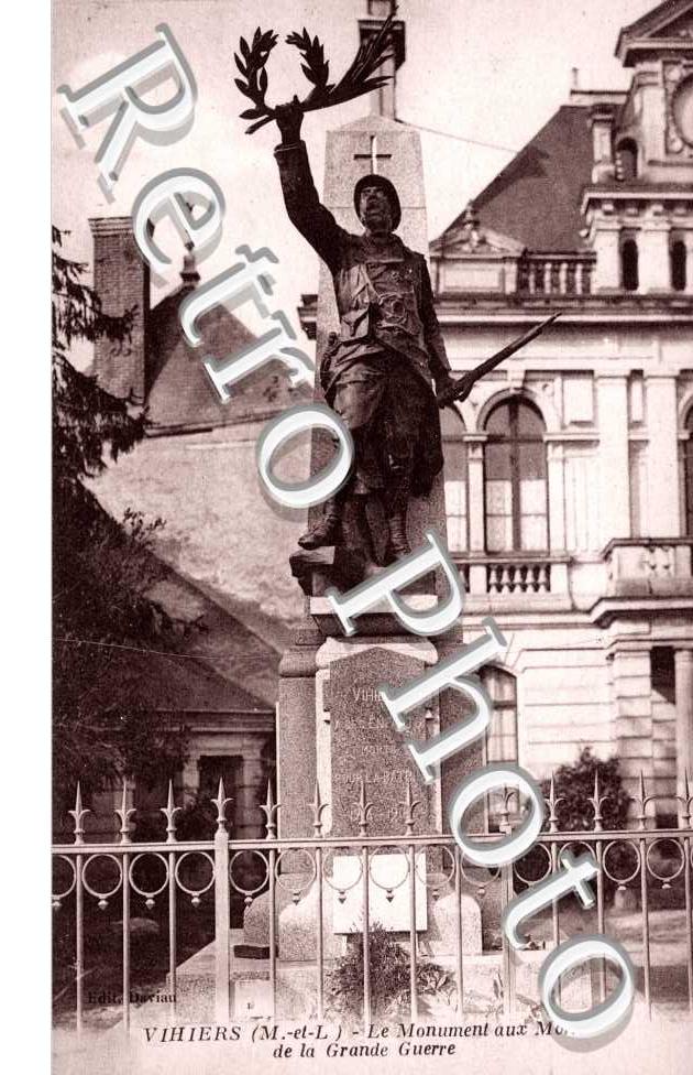 Le Monument aux Morts