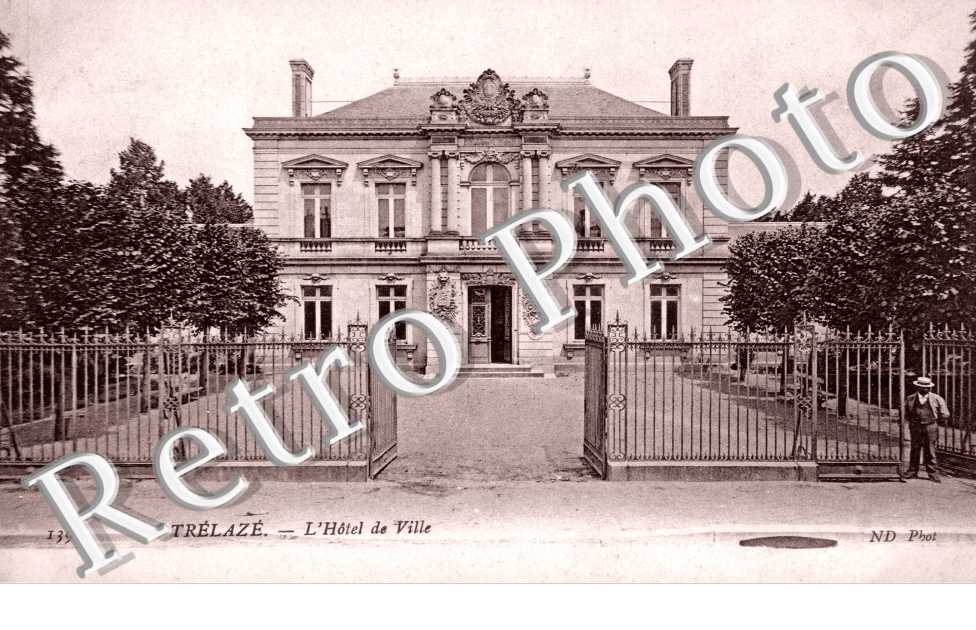 L'Hotel de Ville