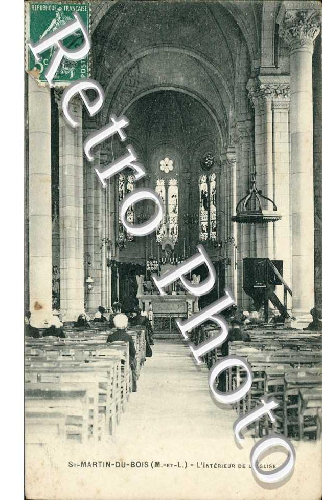 L'Interieur de l'Eglise