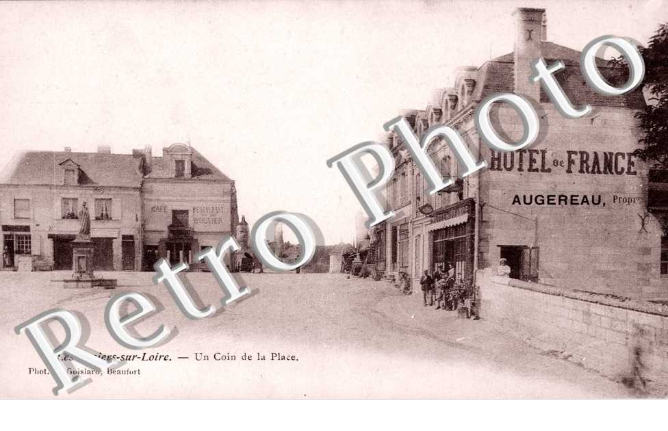 Un coin de la place