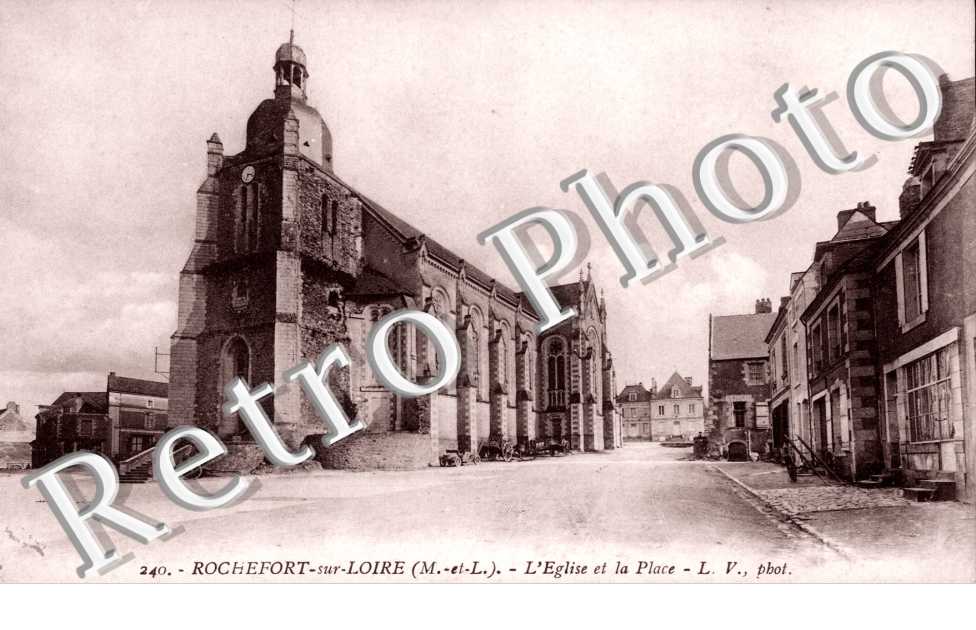 L'Eglise et la Place