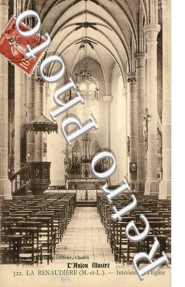 Interieur de l'Eglise