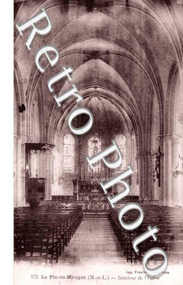 Interieur de l'Eglise