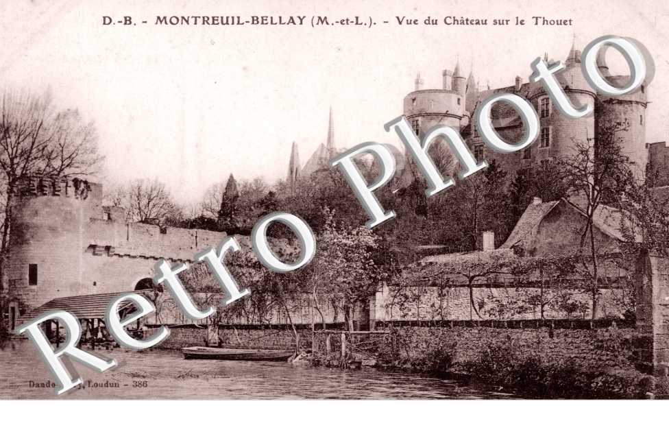 vue du chateau sur le Thouet