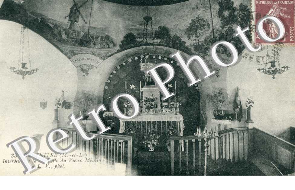 Interieur de la Chapelle du Vieux Moulin