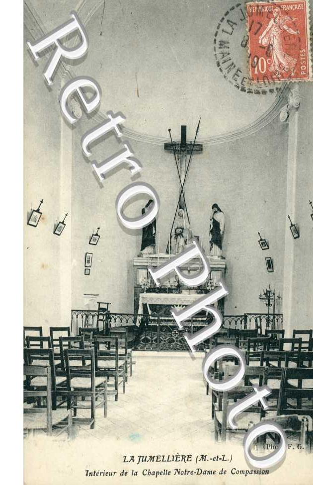 Interieur de la Chapelle Notre Dame de la Compassion