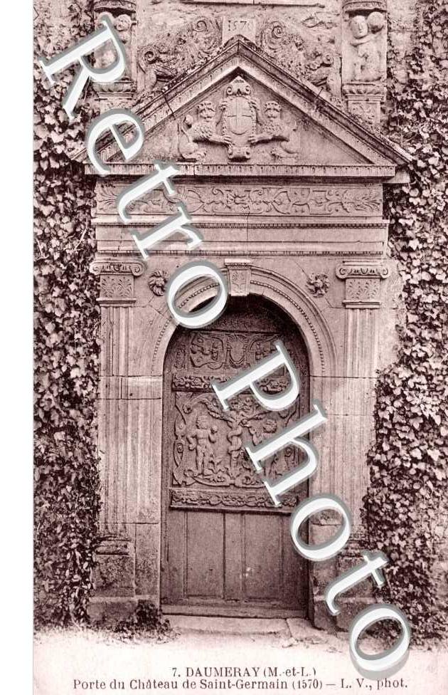 Porte du Chateau de Saint Germain