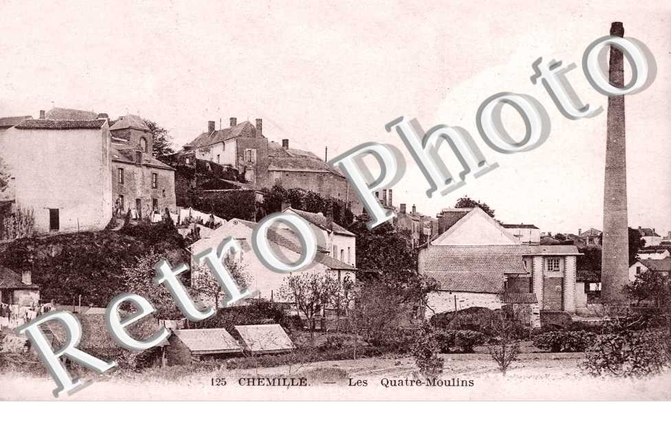 Les Quatre Moulins