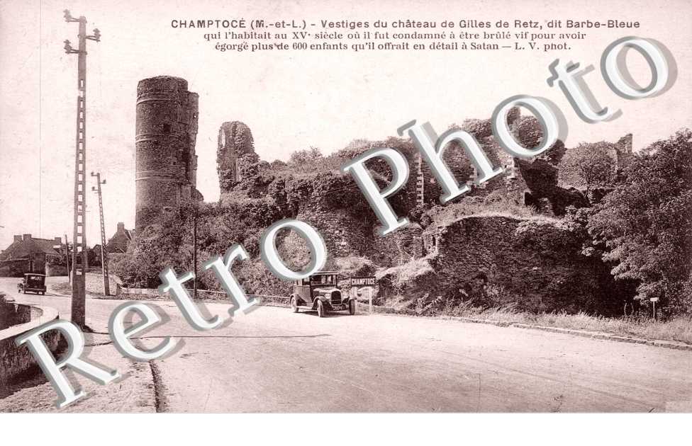 Vestiges du Chateau de Barbe Bleue