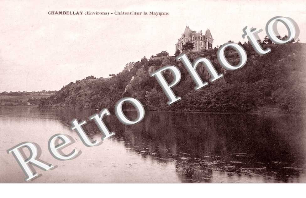 Chateau sur la Mayenne