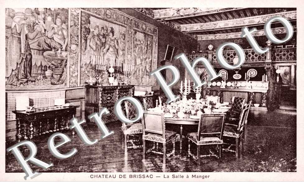 Le Chateau, la Salle a Manger