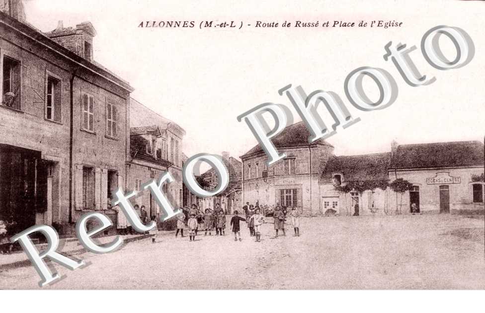 Route de Russe et place de l'eglise