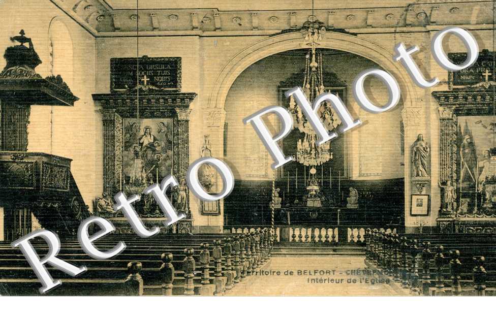Interieur de l'Eglise