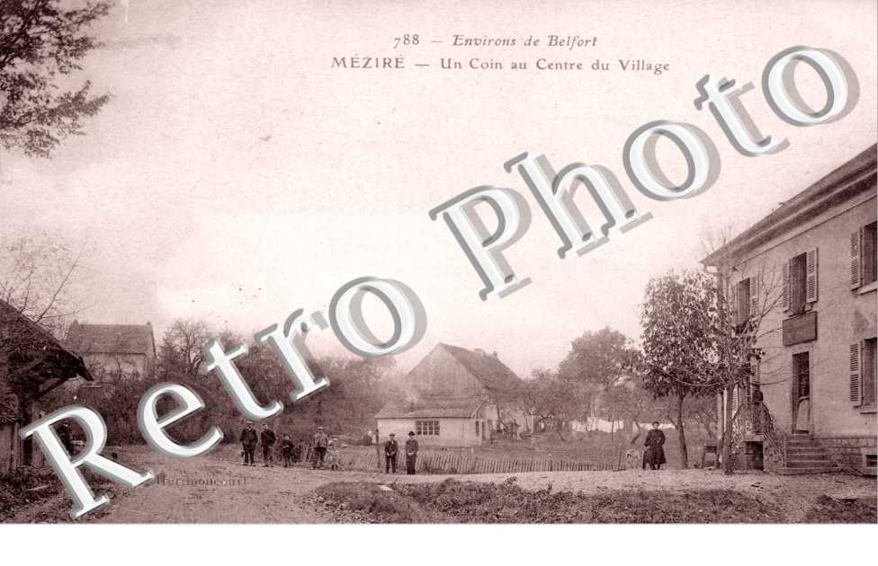 Un Coin du Centre du Village