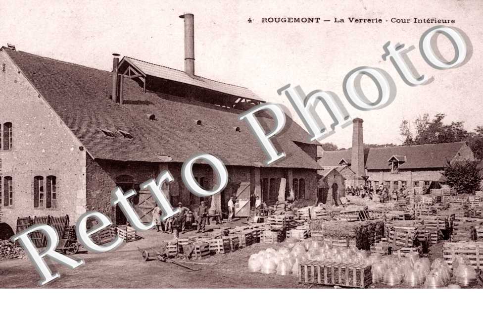 La Verrerie, Cour Interieure