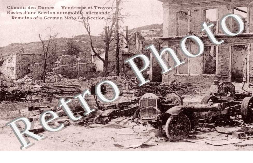 Reste d'une Section Automobile Allemandes - Ruines