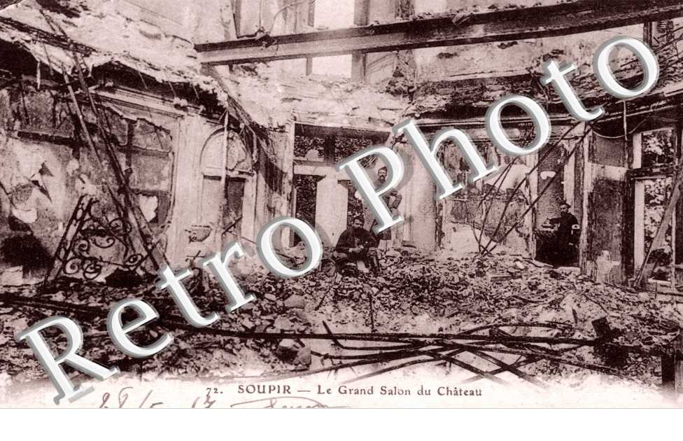 Le Salon du Grand Château - Ruines