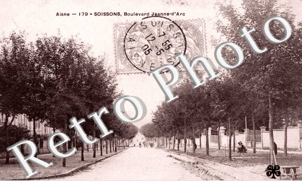 Boulevard Jeanne d'Arc