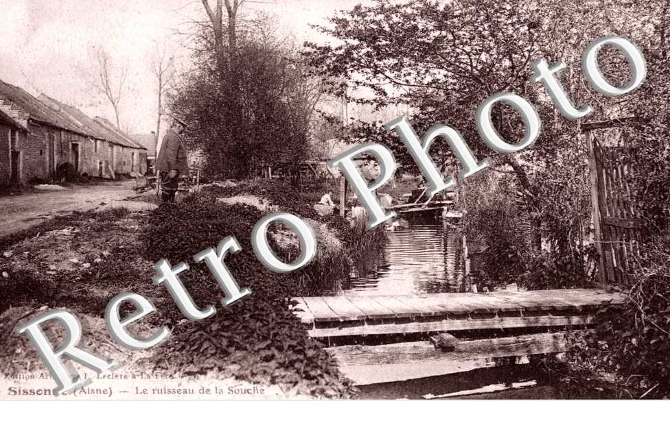 Ruisseau de la Souche et Rue des Remparts