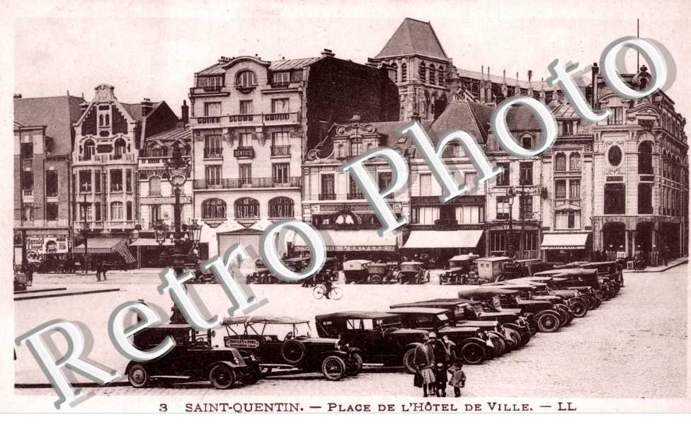 Place de l'Hotel de Ville