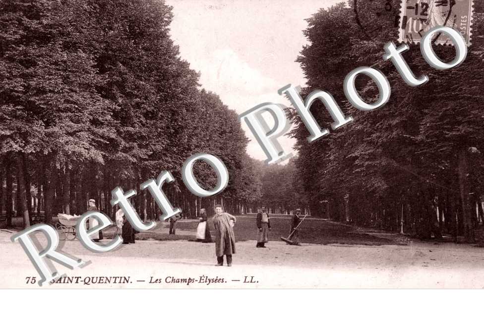 Les Champs Elysees