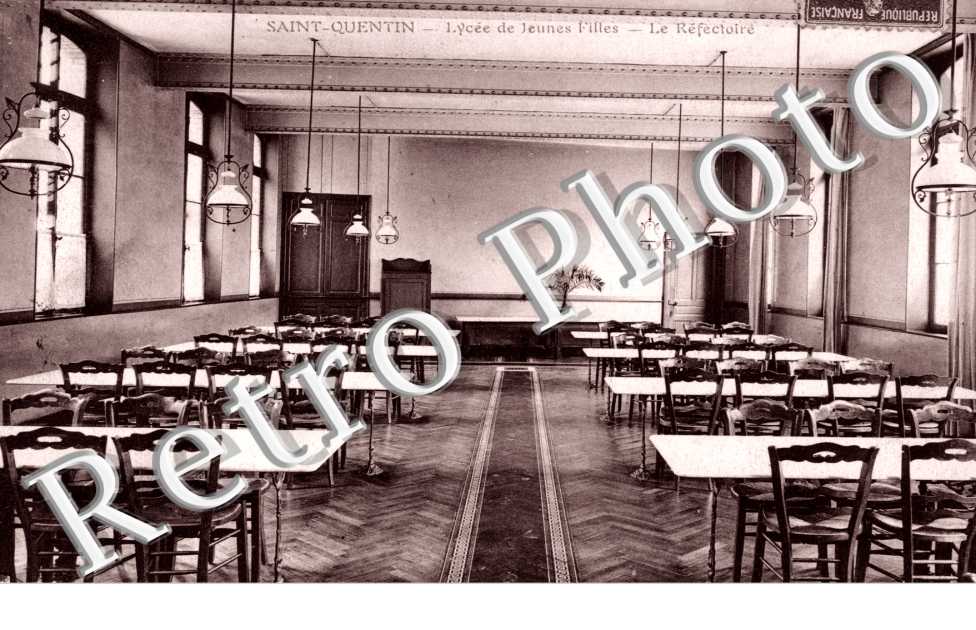 Lycee de Jeunes Filles, le Refectoire