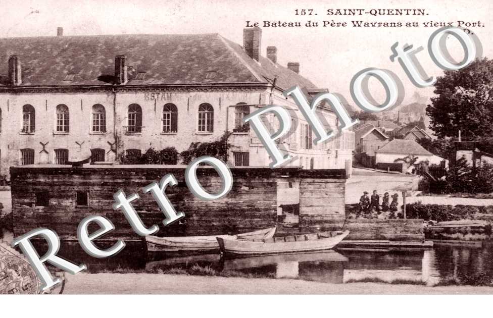 Le Bateau du Pere Wavrans au vieux Port