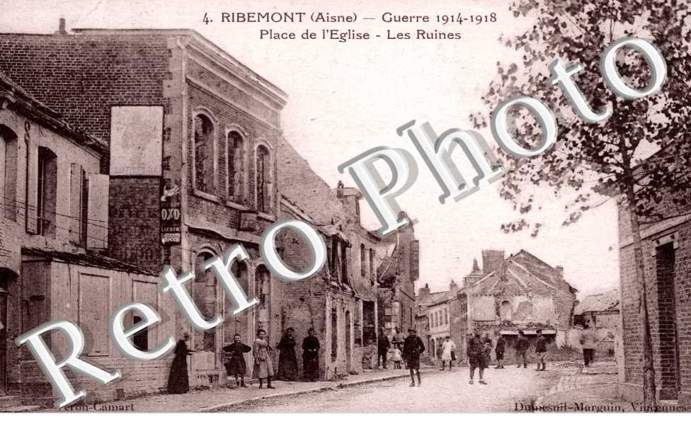 place de l'eglise Les ruines