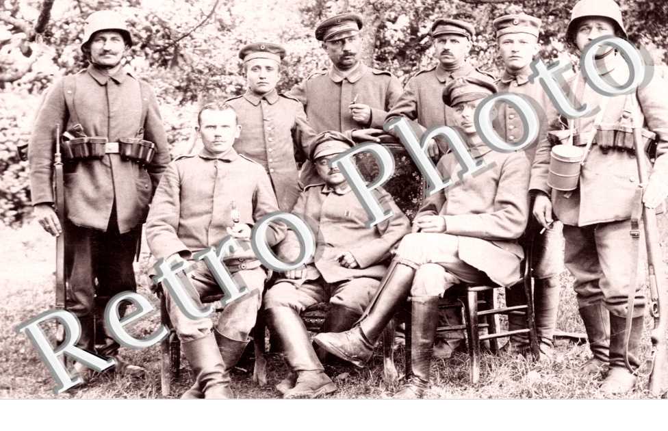 Un Groupe de militaires