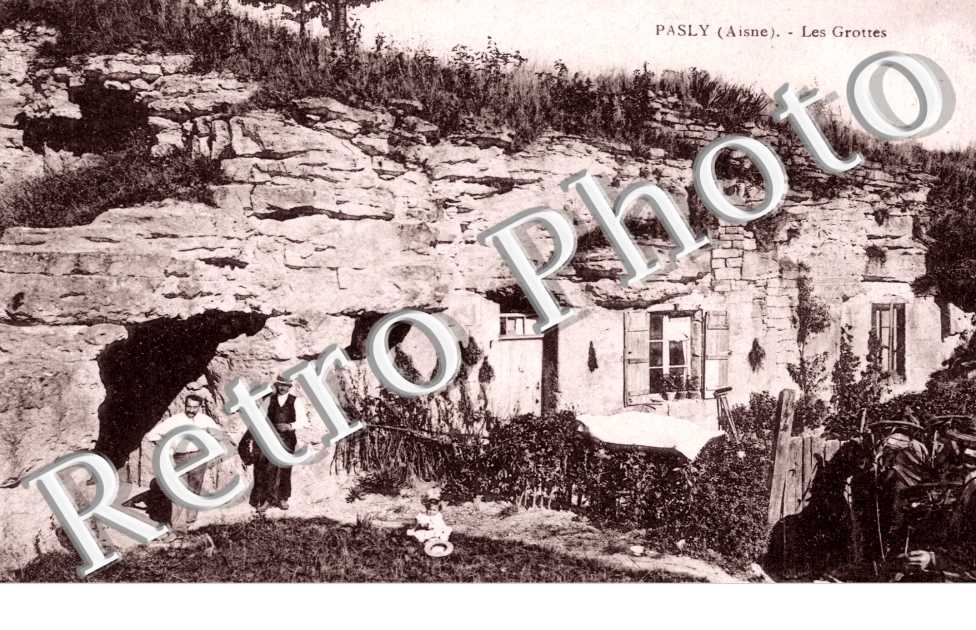 les Grottes