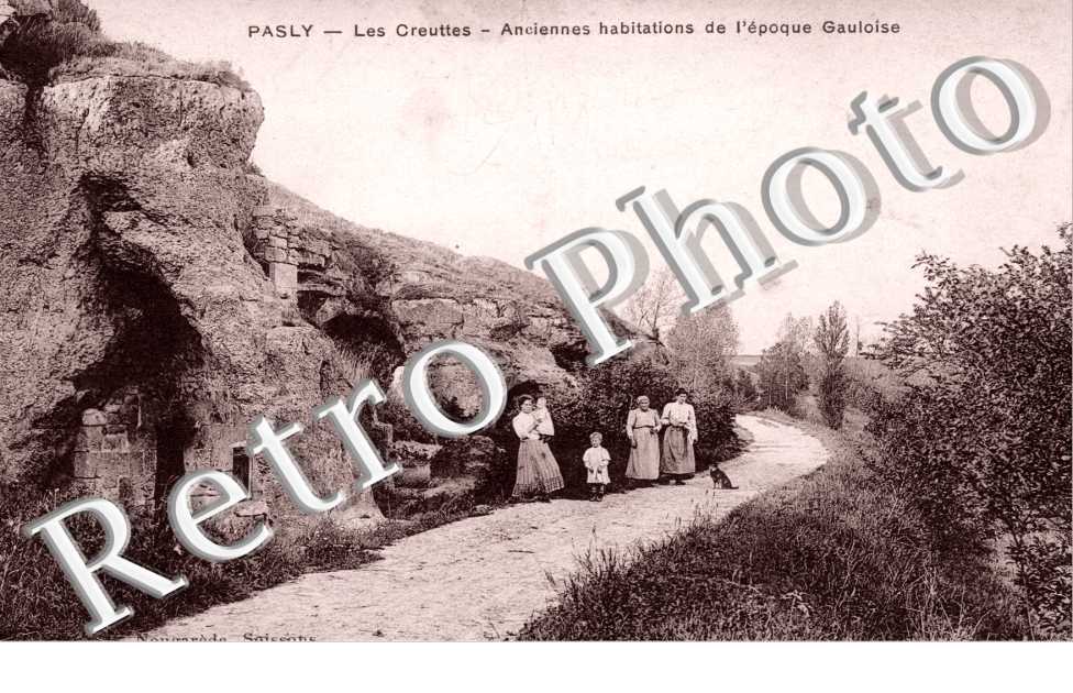 Les Creuttes - Anciennes habitations de l'epoque gauloises