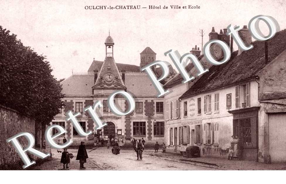 Hotel de Ville et Ecole