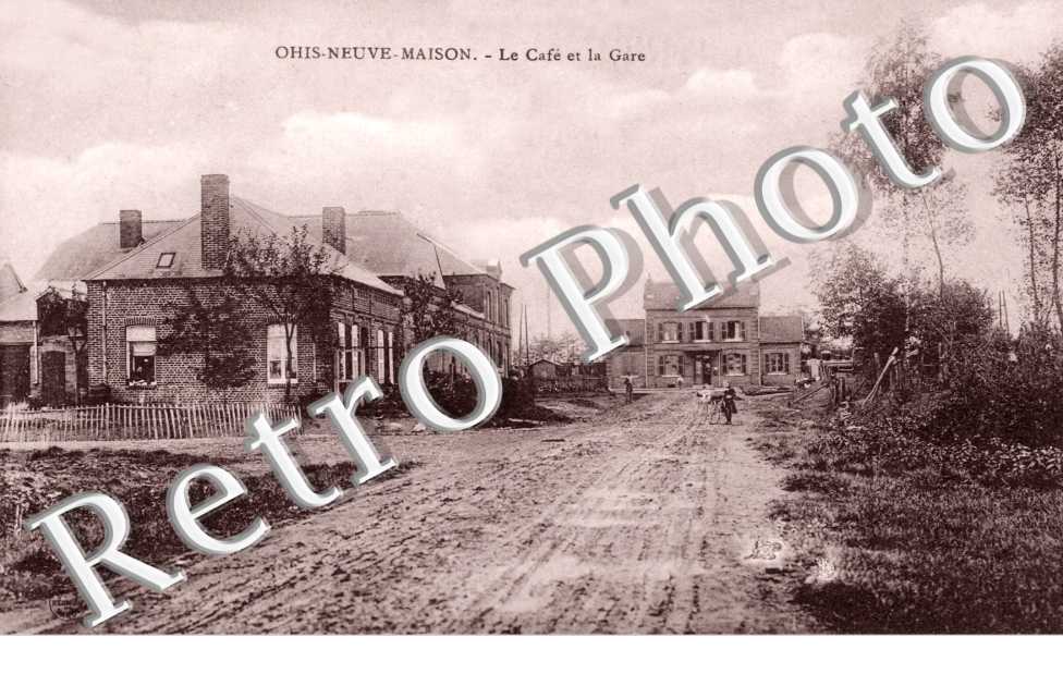 Ohis Neuve Maison  le cafe et la gare