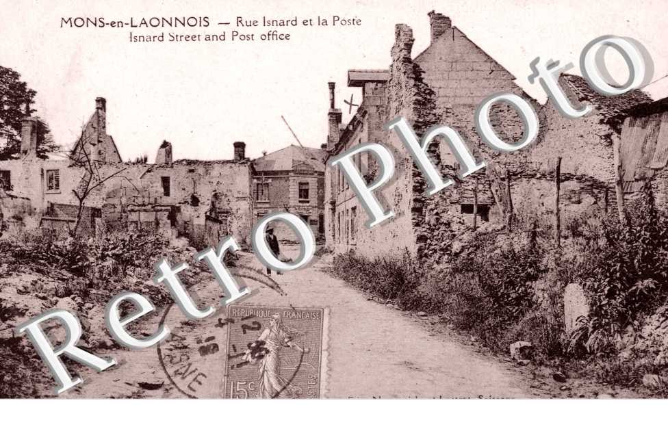 Rue Isnard et la Poste