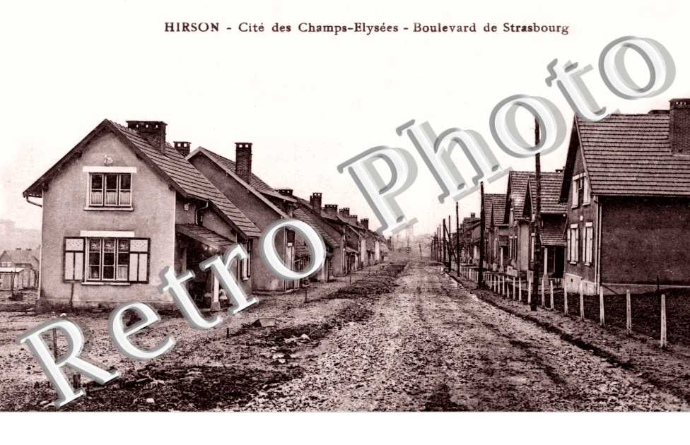Cite des Champs Elysees, Boulevard de Strasbourg