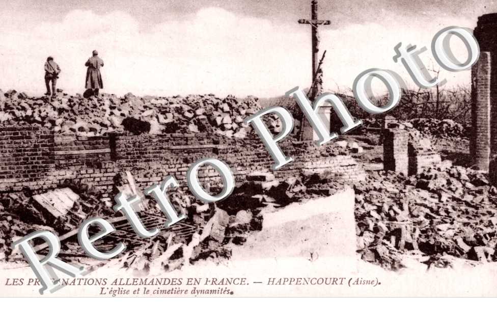 les Profanations Allemandes en France, l'Eglise et le Cimetiere dynamite