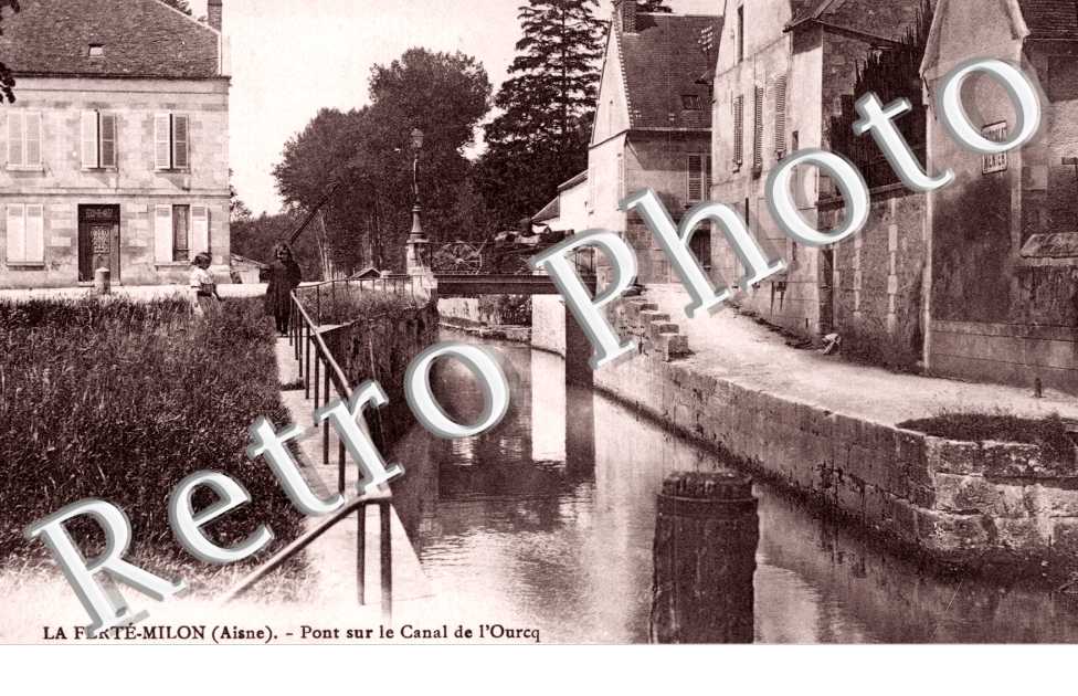 Pont sur le Canal de L'Ourcq