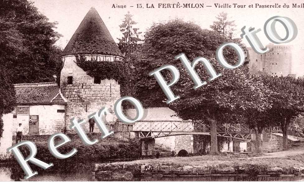 Vieille Tour et Passerelle du Mail
